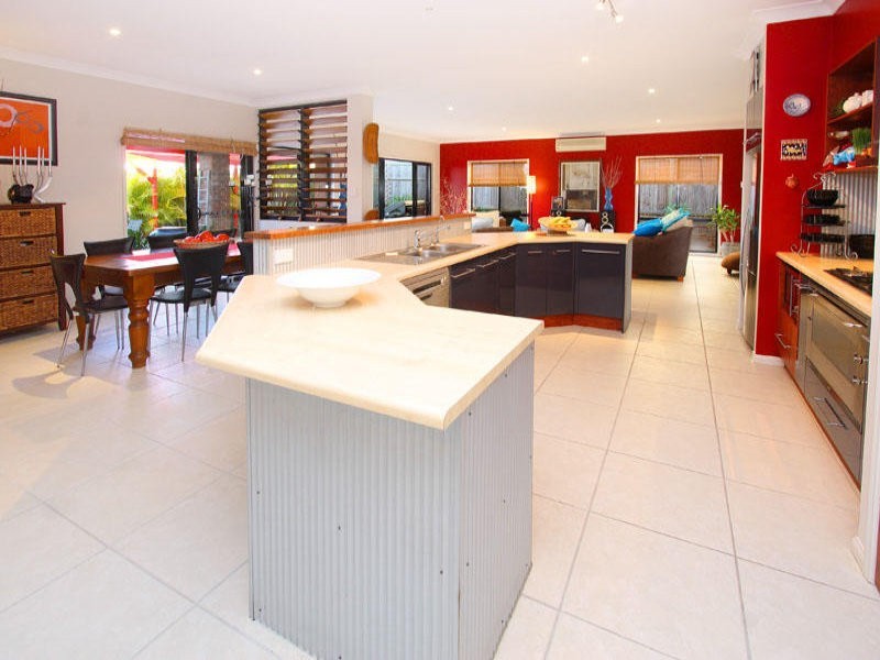 188 Saturn Crescent, Bridgeman Downs QLD 4035