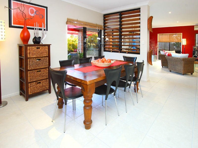 188 Saturn Crescent, Bridgeman Downs QLD 4035