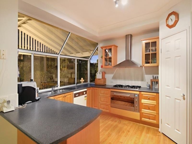 15 Stallone Circuit, Mcdowall QLD 4053