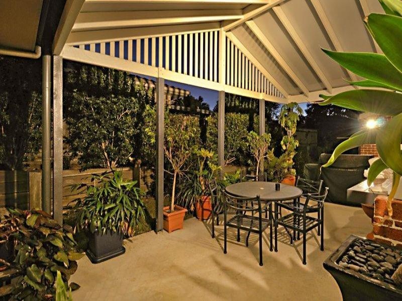 15 Stallone Circuit, Mcdowall QLD 4053