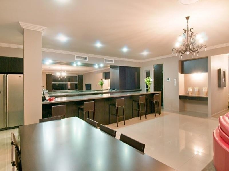 1 Parkway Crescent, Murrumba Downs QLD 4503