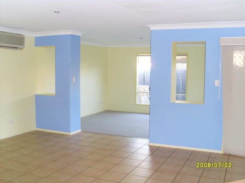 6 Grevillea Place, Bridgeman Downs QLD 4035