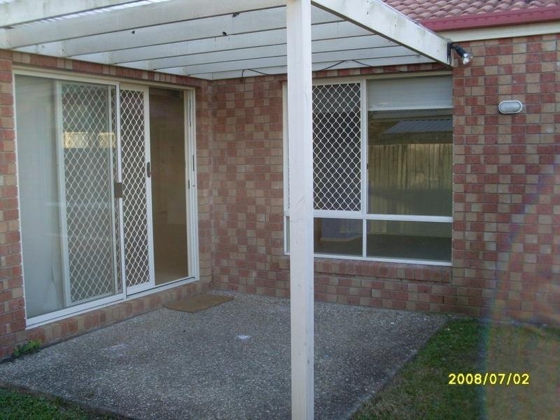 6 Grevillea Place, Bridgeman Downs QLD 4035