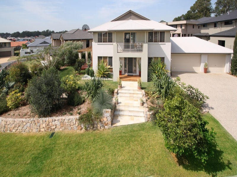 8 Cerbaia Close, Bridgeman Downs QLD 4035