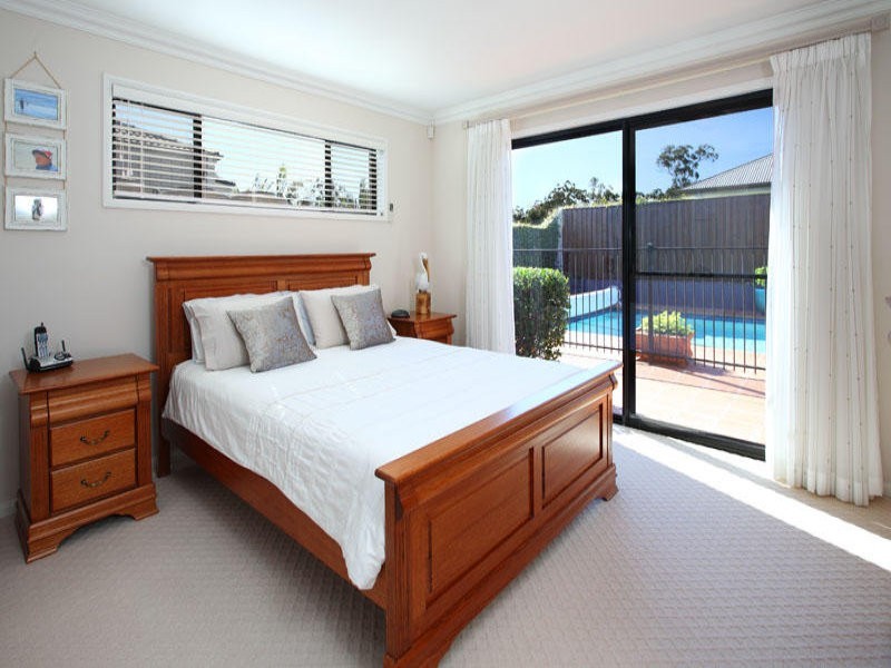 11 Dicaprio Cct, Bridgeman Downs QLD 4035