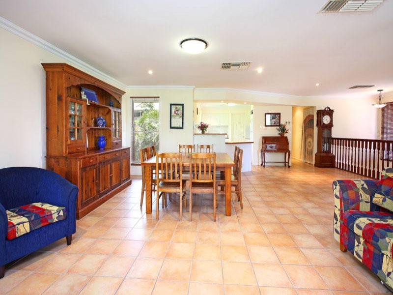 41 Banksia Place, Bridgeman Downs QLD 4035