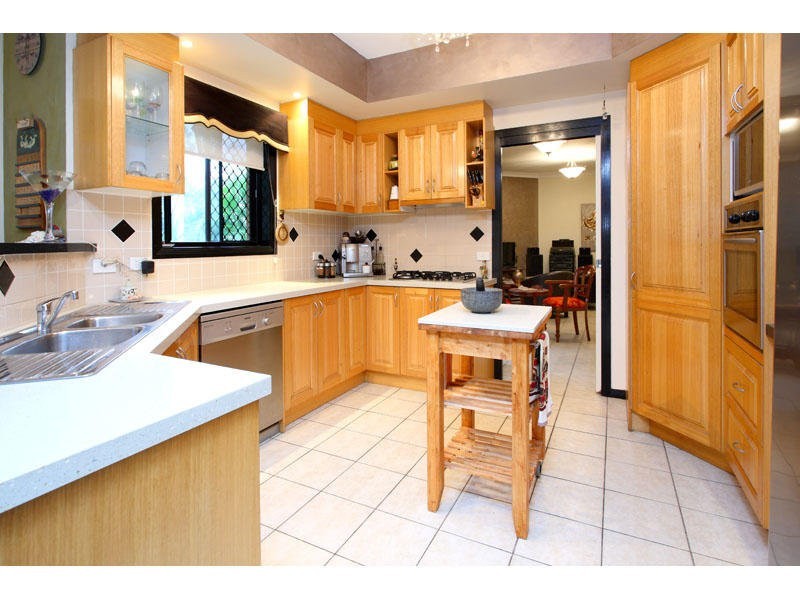 18 Goodman Close, Mcdowall QLD 4053