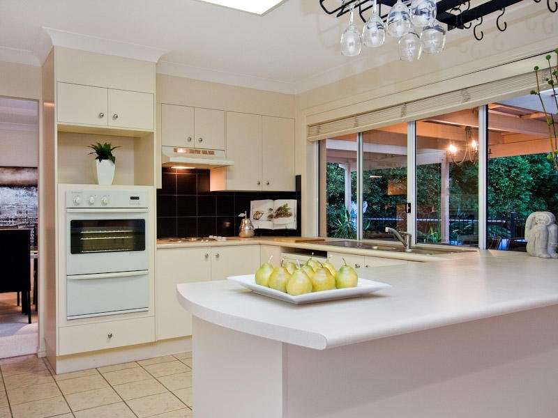 8 Karri Place, Bridgeman Downs QLD 4035