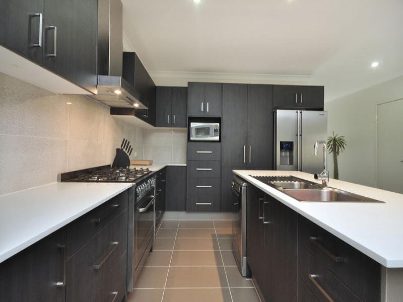 9 Booyong Place, Bridgeman Downs QLD 4035