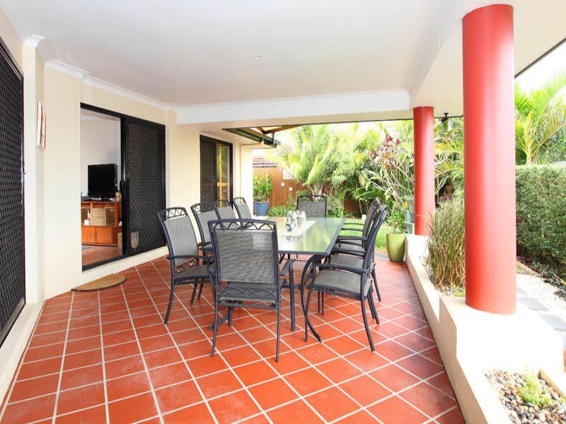 76 Streisand Drive, Mcdowall QLD 4053