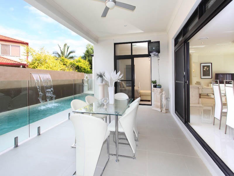 4 Darien Street, Bridgeman Downs QLD 4035