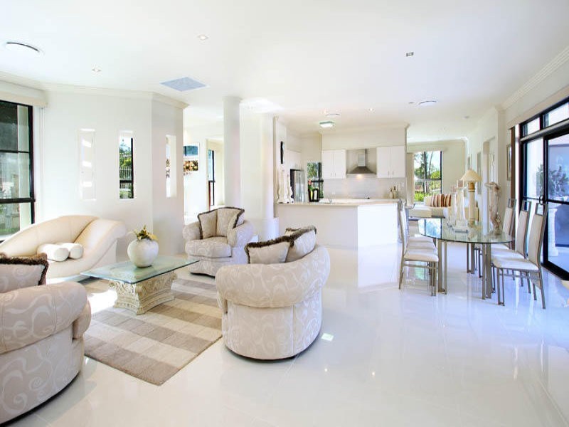 4 Darien Street, Bridgeman Downs QLD 4035