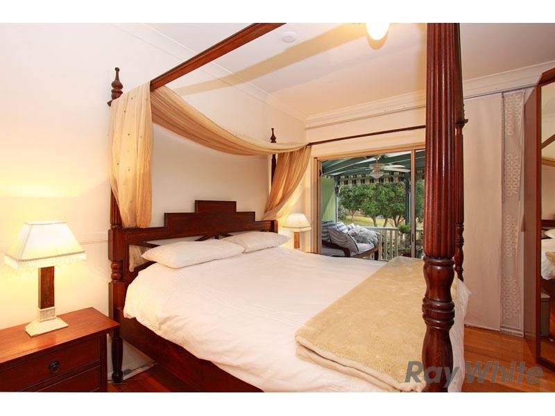 196 Bangalow Street, Bridgeman Downs QLD 4035