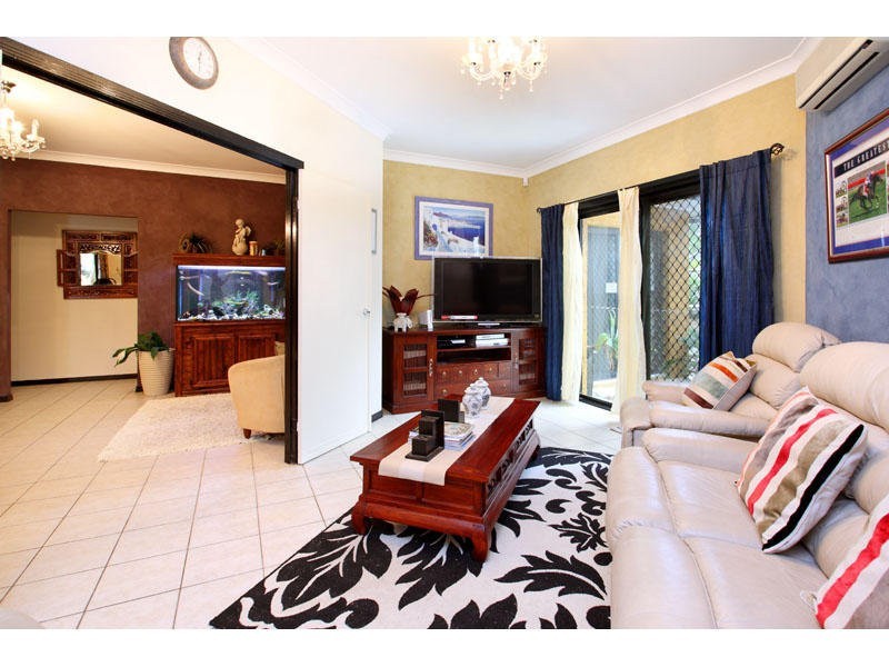 18 Goodman Close, Mcdowall QLD 4053