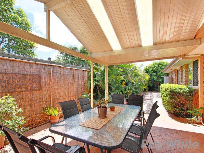 8 Octantis Court, Bridgeman Downs QLD 4035