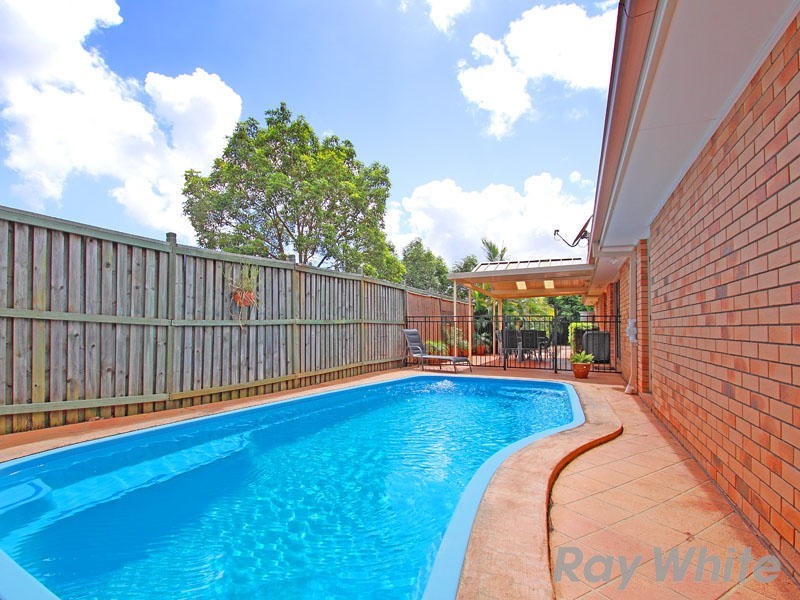 8 Octantis Court, Bridgeman Downs QLD 4035