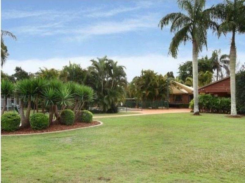 2083 Roghan Road, Bridgeman Downs QLD 4035