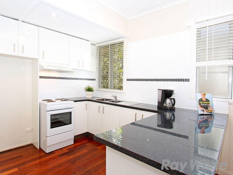 28 Summerfield Street, Aspley QLD 4034