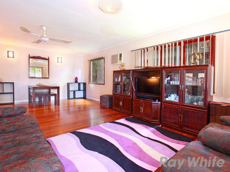 8 Rossett Street, Chermside West QLD 4032