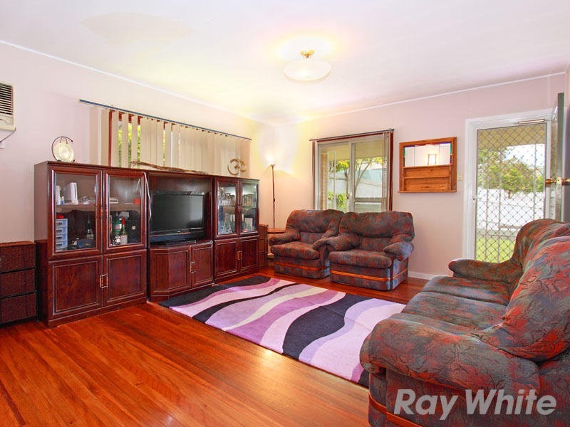 8 Rossett Street, Chermside West QLD 4032