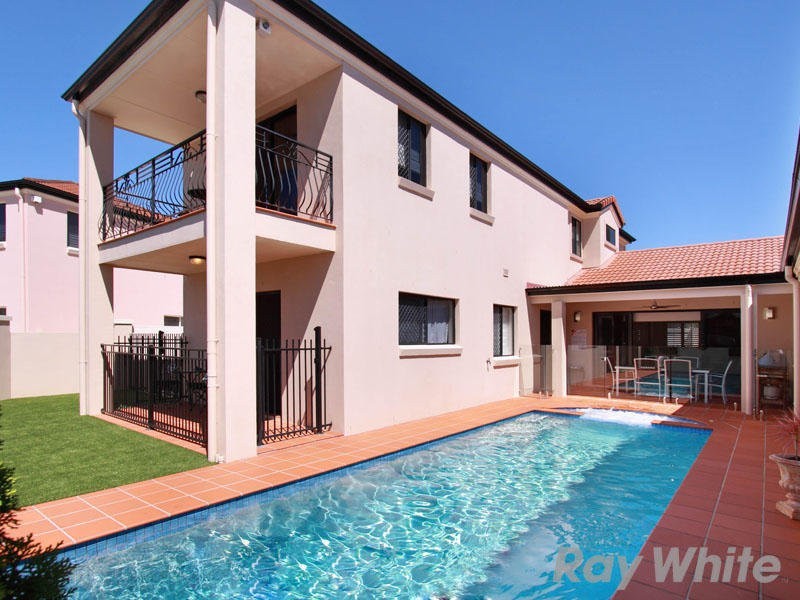 10 Flametree Street, Bridgeman Downs QLD 4035