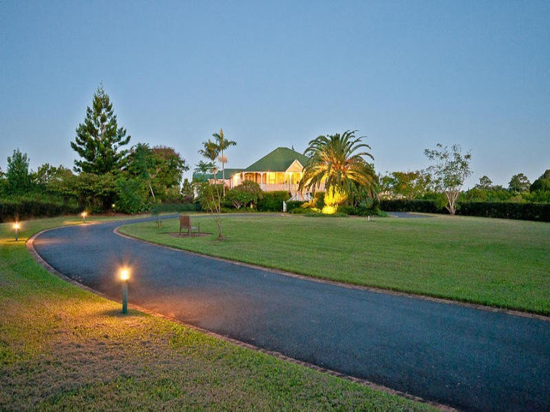 45 Priestley Road, Bridgeman Downs QLD 4035