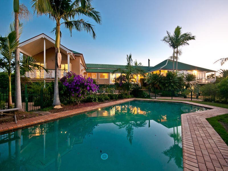 45 Priestley Road, Bridgeman Downs QLD 4035