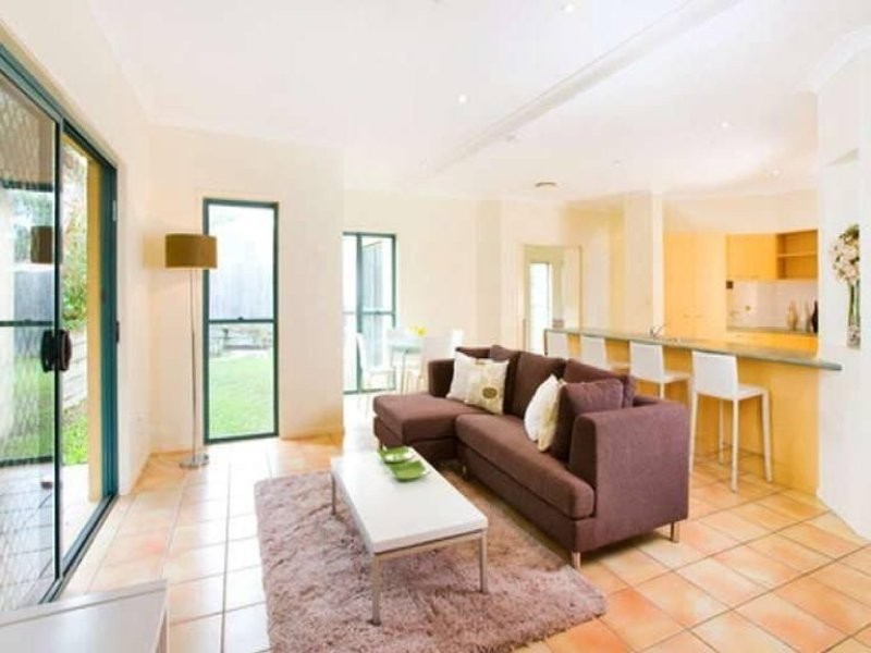 5 Ladd Close, Mcdowall QLD 4053