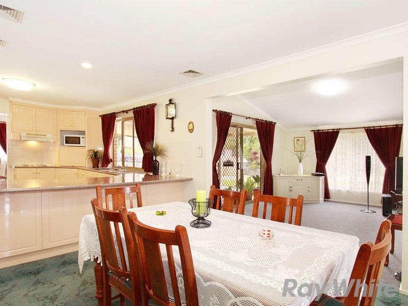 19 Galaxy Street, Bridgeman Downs QLD 4035