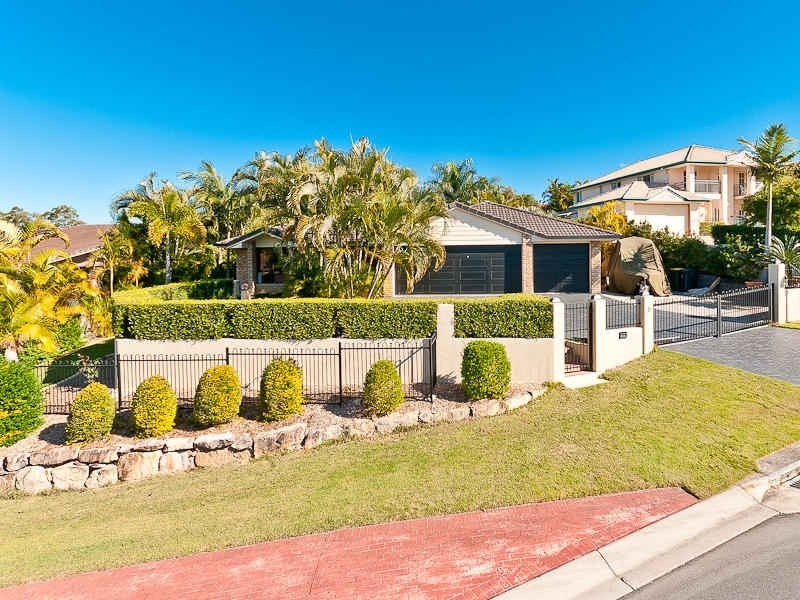 6 Voyager Circuit, Bridgeman Downs QLD 4035