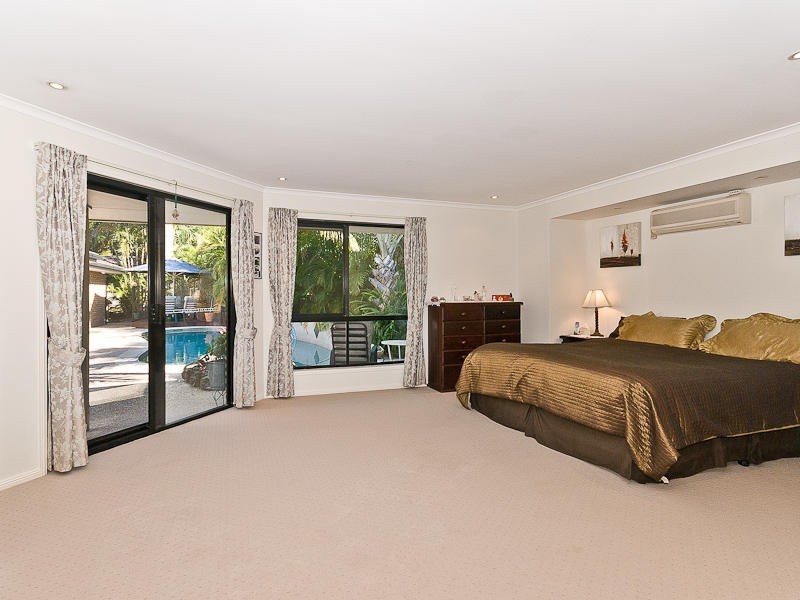 6 Voyager Circuit, Bridgeman Downs QLD 4035