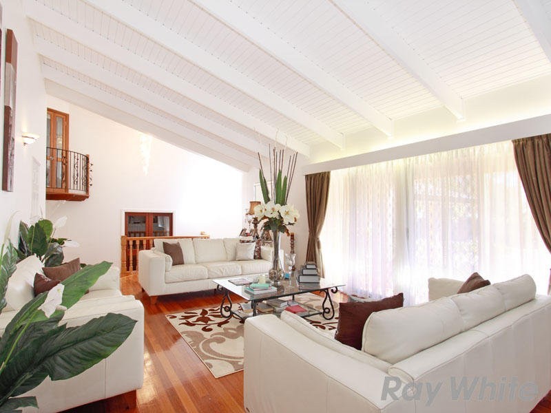 96 Idonia Street, Bridgeman Downs QLD 4035