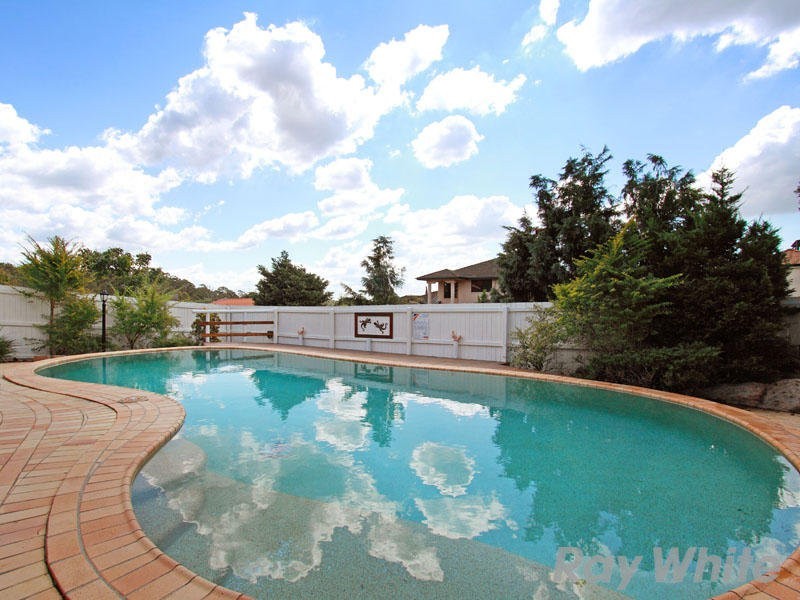 15 Aquarius Place, Bridgeman Downs QLD 4035