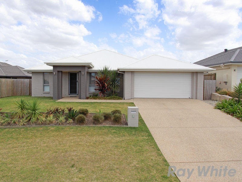 4 Carrybridge Close, Warner QLD 4500