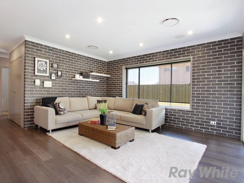 25 Hollow Crescent, Narangba QLD 4504