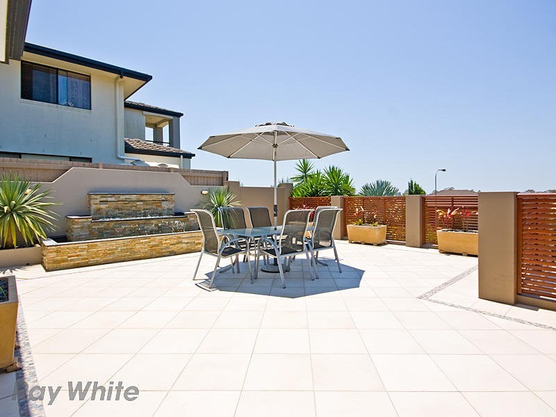 71 Casuarina Street, Bridgeman Downs QLD 4035