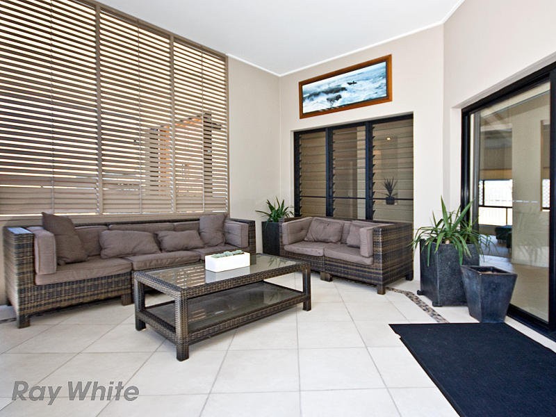 71 Casuarina Street, Bridgeman Downs QLD 4035