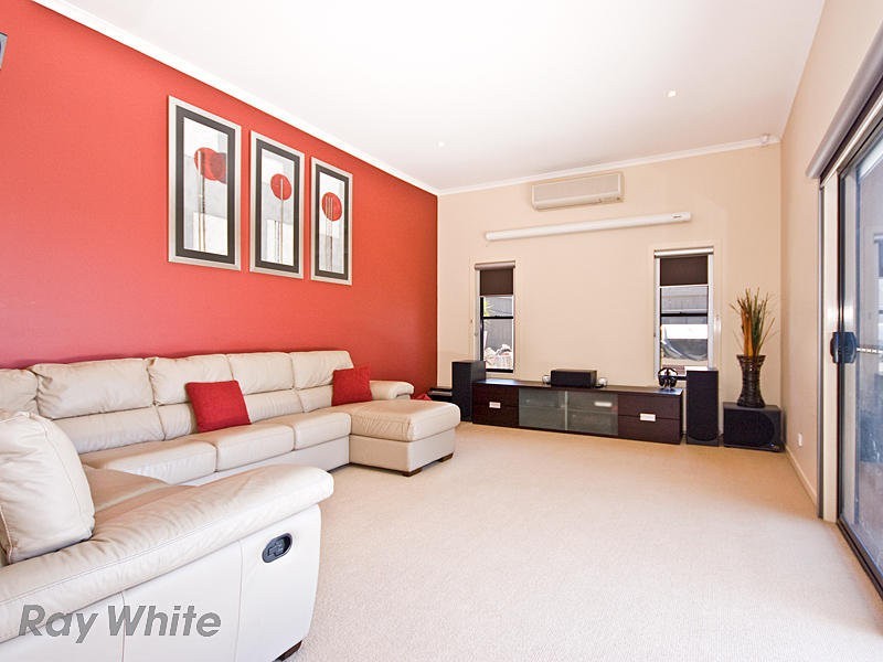 71 Casuarina Street, Bridgeman Downs QLD 4035