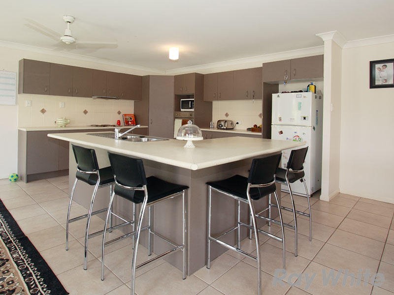 19 Ibiza Place, Carseldine QLD 4034