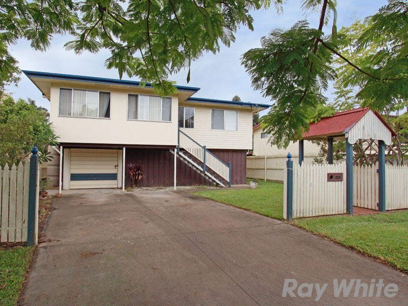 9 Ferguson Street, Albany Creek QLD 4035