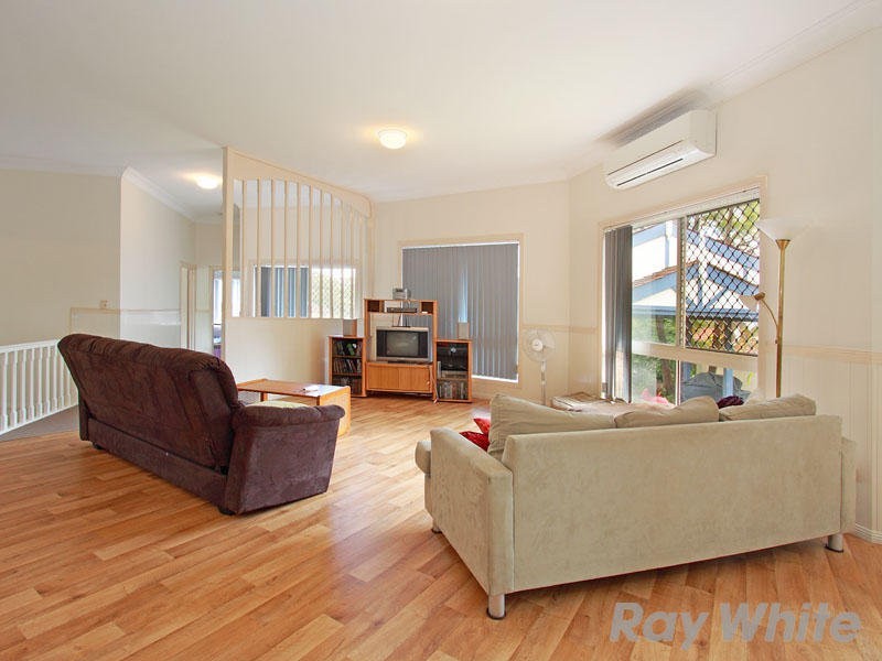 4 Zeppo Place, Mcdowall QLD 4053