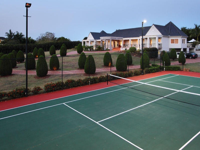 135 Bridgeman Road, Bridgeman Downs QLD 4035