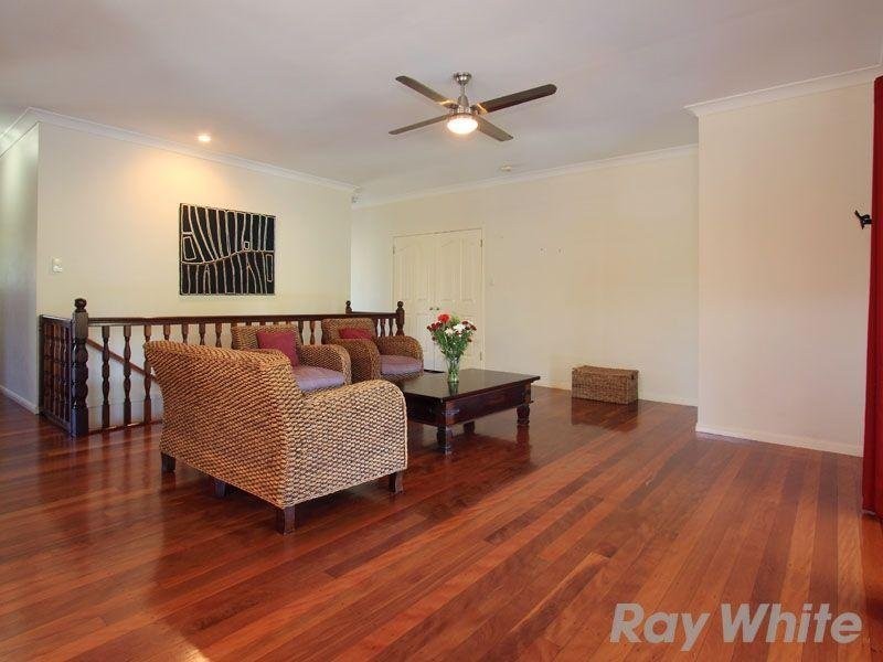 3 Redford Crescent, Mcdowall QLD 4053