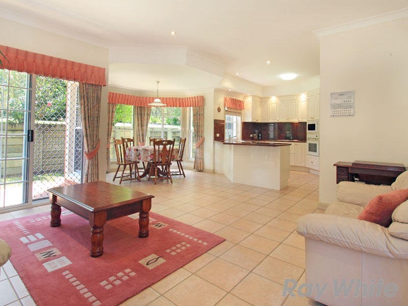 7 Habitat Place, Bridgeman Downs QLD 4035