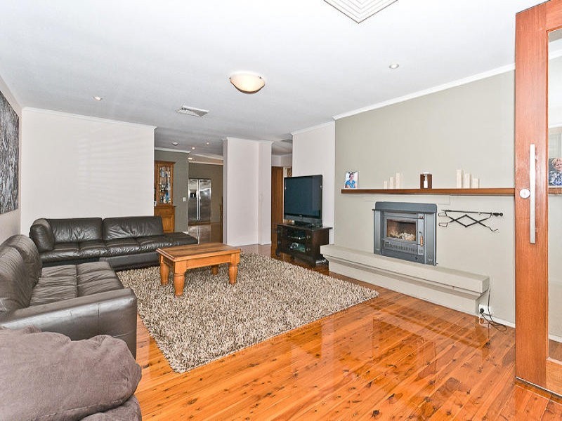 340 Bridgeman Road, Bridgeman Downs QLD 4035