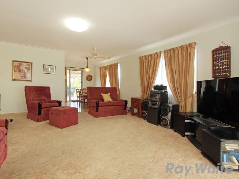 27 Denver Road, Carseldine QLD 4034