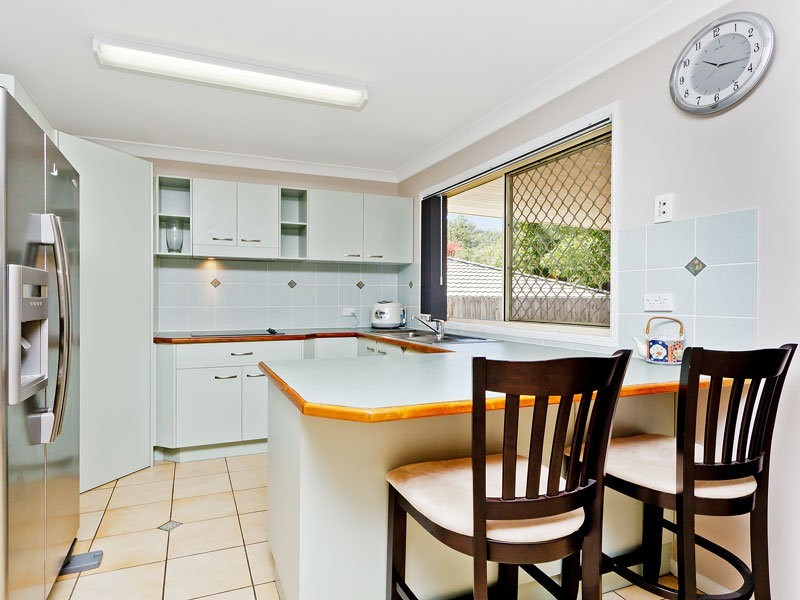 42 Minnelli Place, Mcdowall QLD 4053