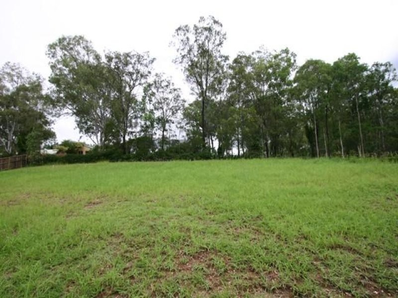 4 Eren Court, Bridgeman Downs QLD 4035