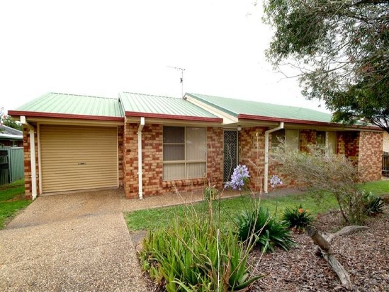 8 Beechcraft Court, Wilsonton QLD 4350