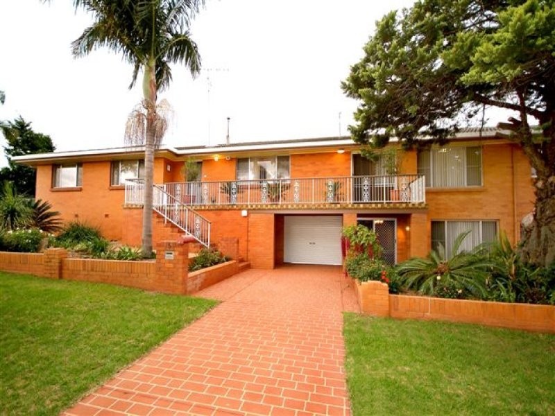 15 Clearview Street, Rockville QLD 4350